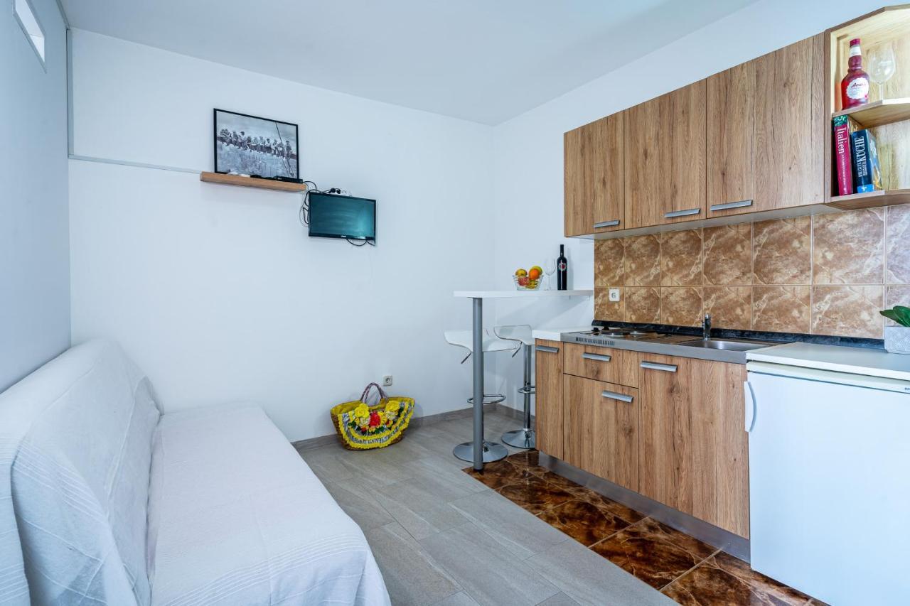 Apartmani Vinko Bibinje Eksteriør bilde